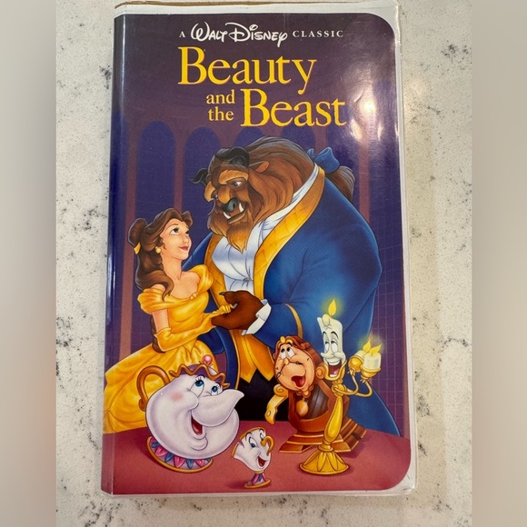 Beauty and The Beast (VHS, 1992, Black Diamond Classic) **RARE** **MISPRINT** - Picture 1 of 8